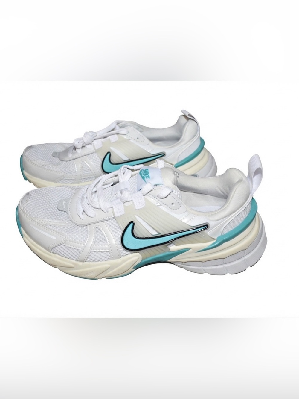 Nike Women's White and Teal Athletic Sneakers with Black Trim